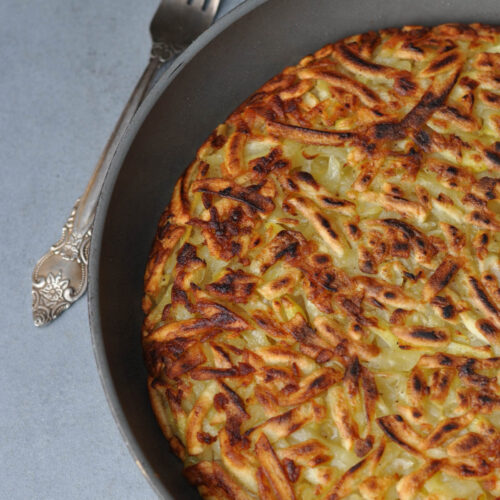 Vegan Swiss Rösti with smoked tofu Speck (bacon)