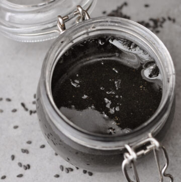 black sesame paste