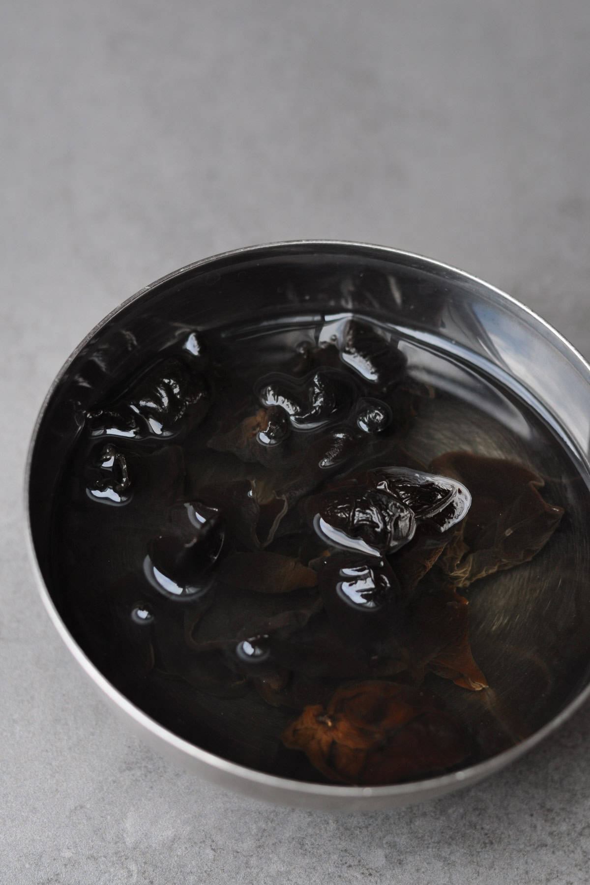 mu err mushrooms soaking in warm water