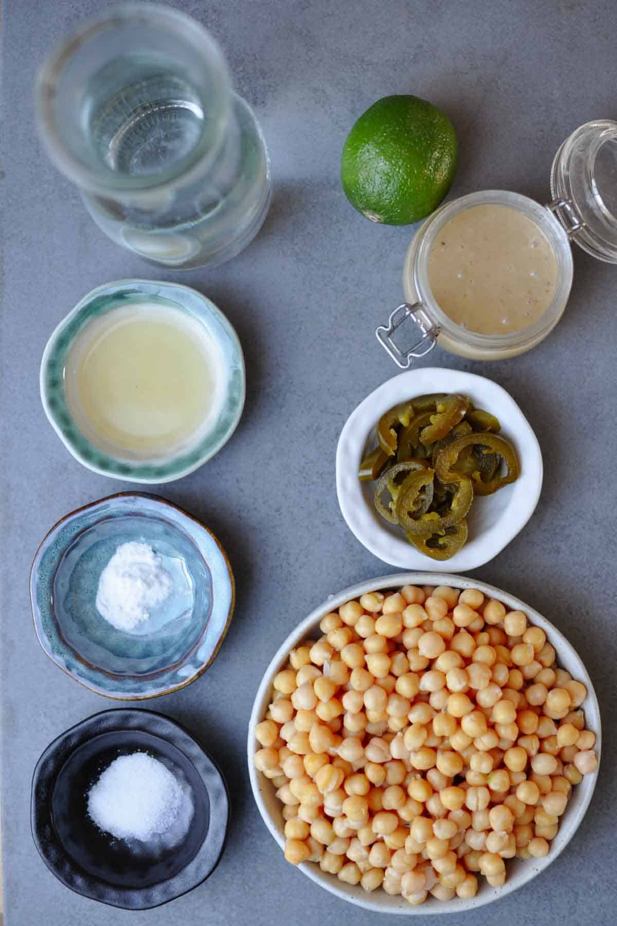 ingredients for spicy jalapeno hummus recipe.